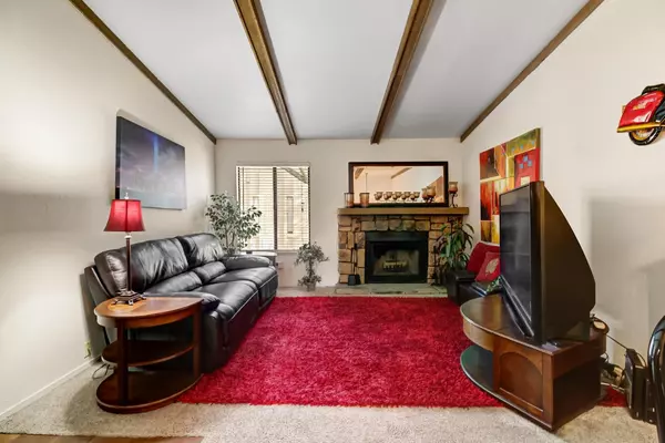 Fair Oaks, CA 95628,7711 Juan WAY