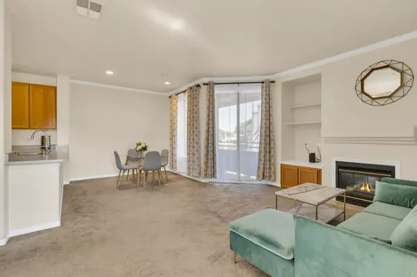 Elk Grove, CA 95758,5201 Laguna oaks dr #12