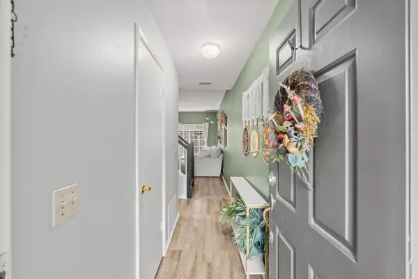 Carmichael, CA 95608,4773 Courtland LN