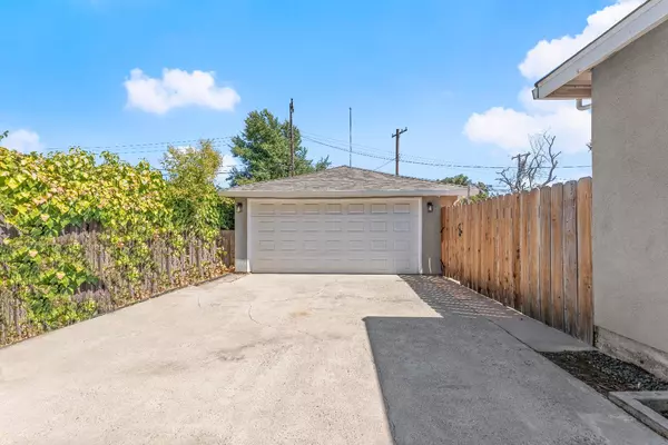 Sacramento, CA 95864,800 Watt AVE