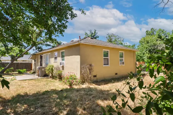 Sacramento, CA 95820,2652 21st AVE