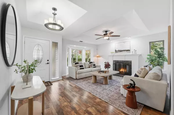 Folsom, CA 95630,103 Johnston CT