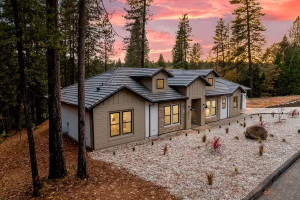 Grass Valley, CA 95945,12489 New Brunswick CT