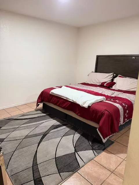 Stockton, CA 95210,2031 Le Mans PL