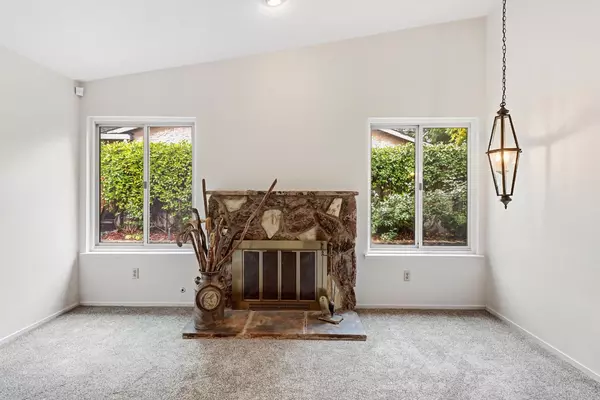 Citrus Heights, CA 95621,6120 Glenhurst WAY