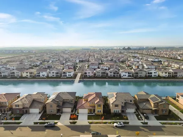 Sacramento, CA 95835,5661 Waterstone ST