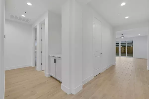 Yuba City, CA 95993,3327 San Brannan