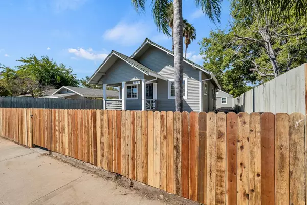 Sacramento, CA 95820,3811 15th Ave