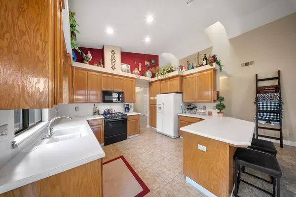 Manteca, CA 95336,1837 Brookside DR