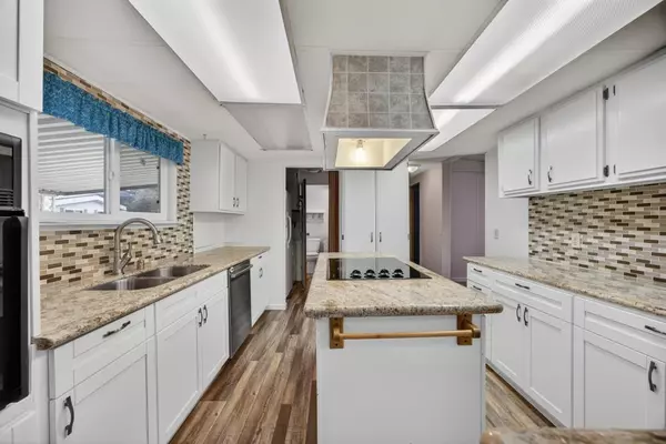 Cameron Park, CA 95682,2681 Cameron Park Dr #170