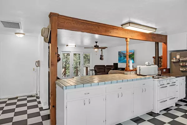 Pine Grove, CA 95665,19475 Murphy RD