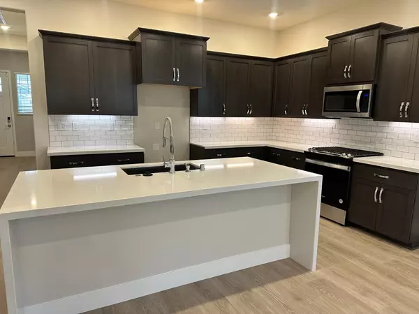 Elk Grove, CA 95624,9061 Elliott Springs DR