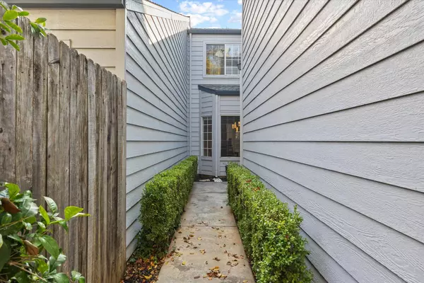 Sacramento, CA 95821,3813 Pasadena AVE #36