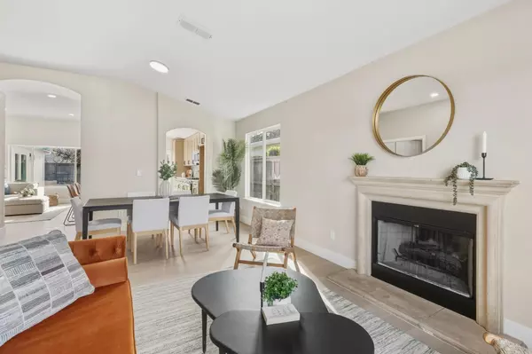 Sacramento, CA 95835,320 Regency Park CIR