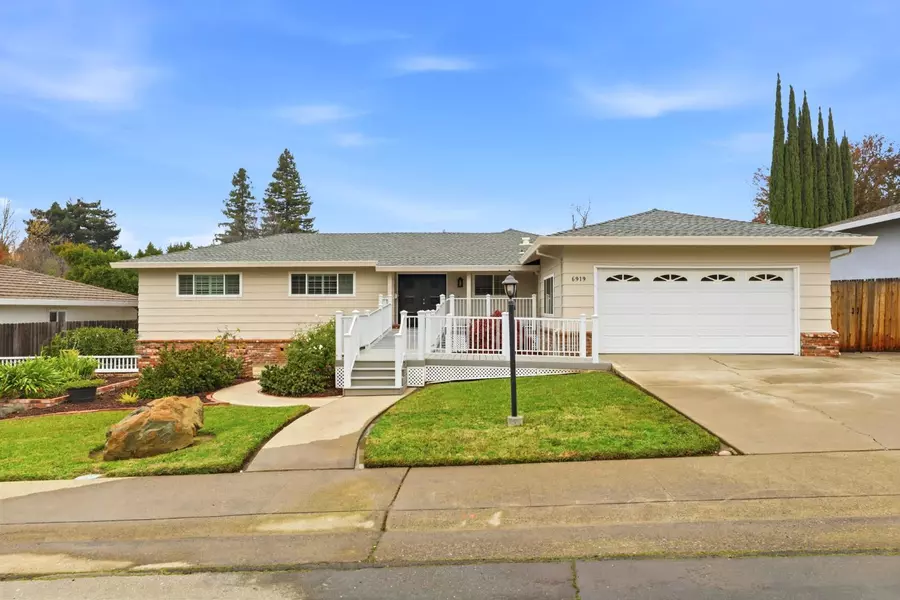 6919 Lincoln AVE, Carmichael, CA 95608