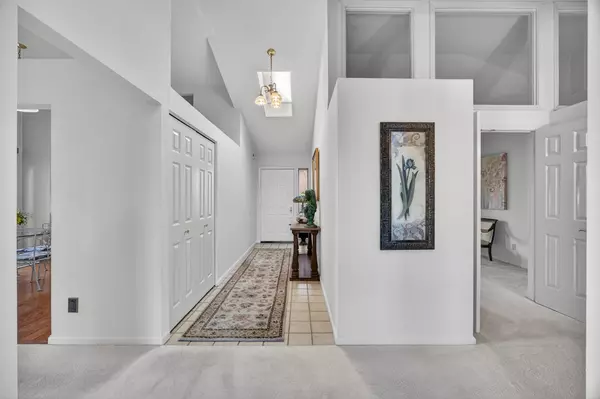 Folsom, CA 95630,124 Winding Canyon Ln