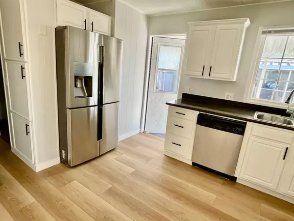 Livermore, CA 94551,814 Sundial CIR #105