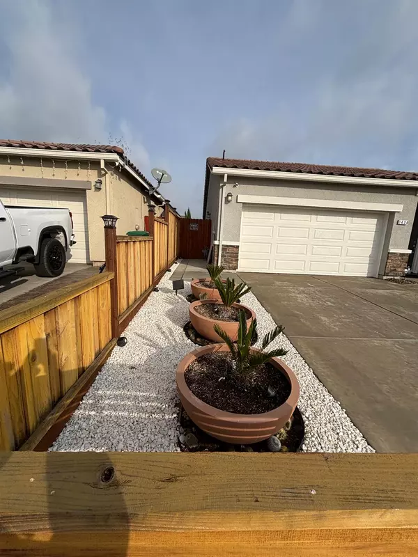 Los Banos, CA 93635,1434 Hayley ST