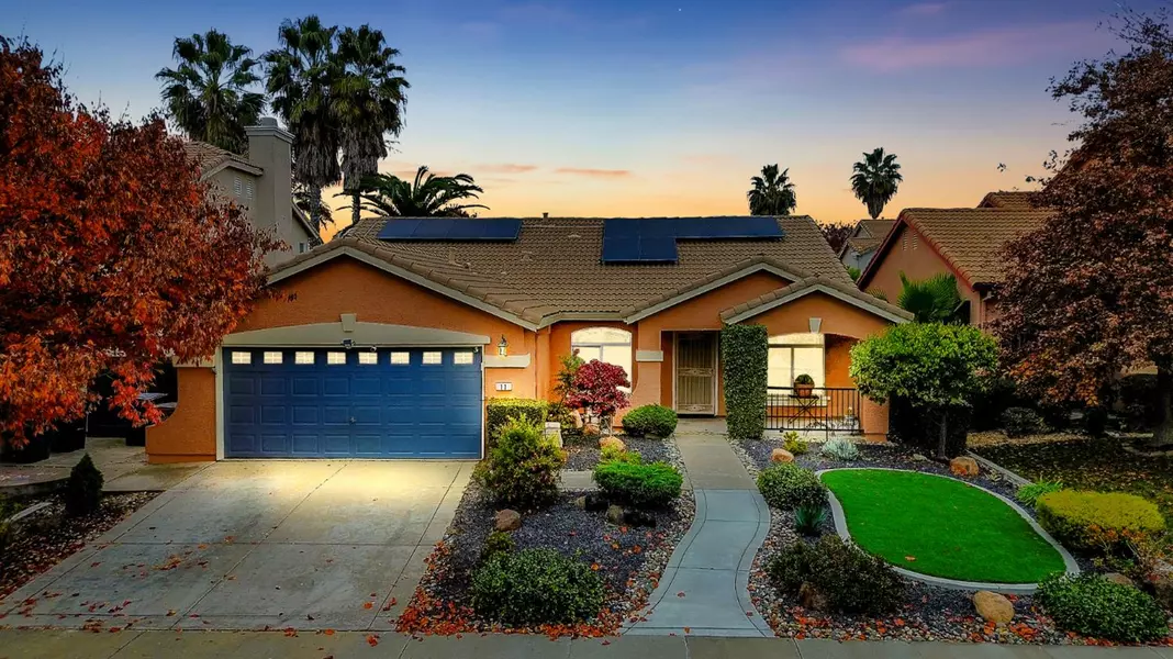 11 Pete Popovich CT, Sacramento, CA 95835