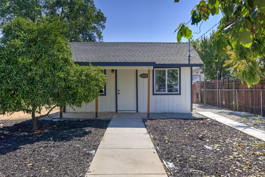 2328 Boxwood ST, Sacramento, CA 95815