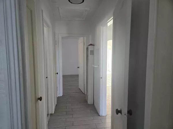 Salinas, CA 93905,320 North Sanborn Road