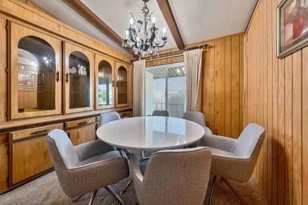 Sacramento, CA 95823,116 Davis AVE