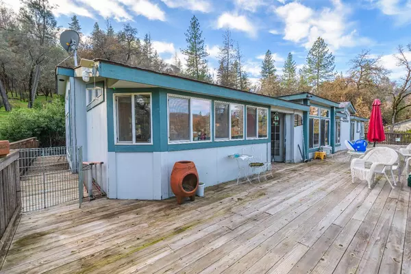 18060 Dog Bar RD, Grass Valley, CA 95949