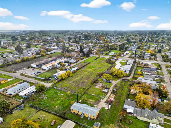 1835 7th AVE, Olivehurst, CA 95961