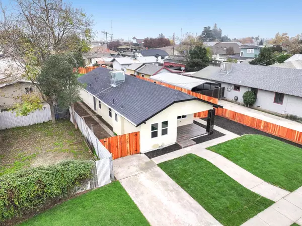 Ripon, CA 95366,136 N Acacia AVE