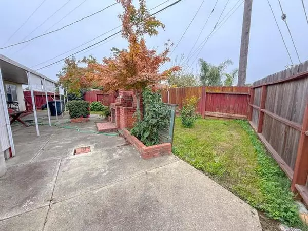 Rancho Cordova, CA 95670,2746 Aramon DR