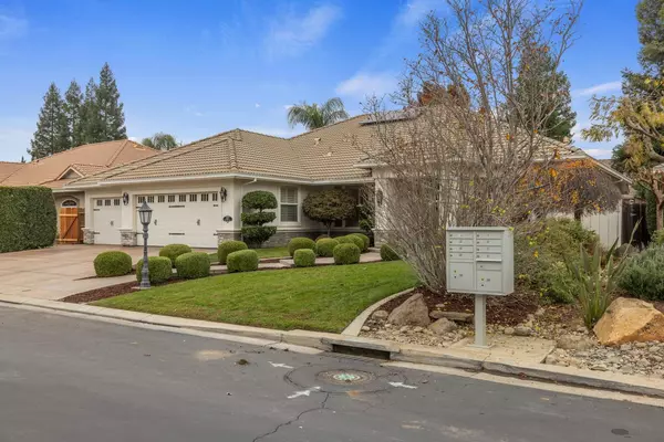 Merced, CA 95340,2067 Robin Hood LN