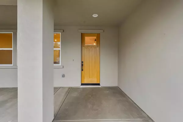 Delhi, CA 95315,9076 Petaluma ST