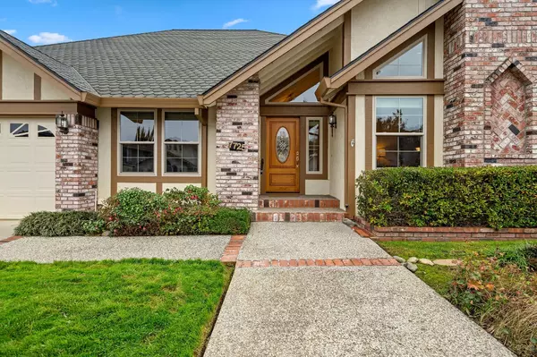 Sacramento, CA 95831,7725 Blackwater WAY