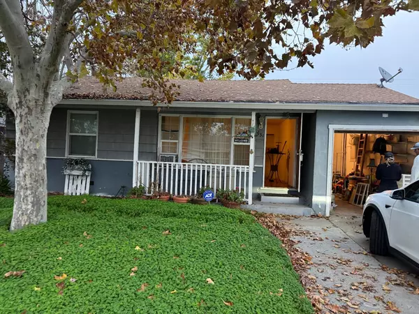 Sacramento, CA 95822,1531 Dickson ST
