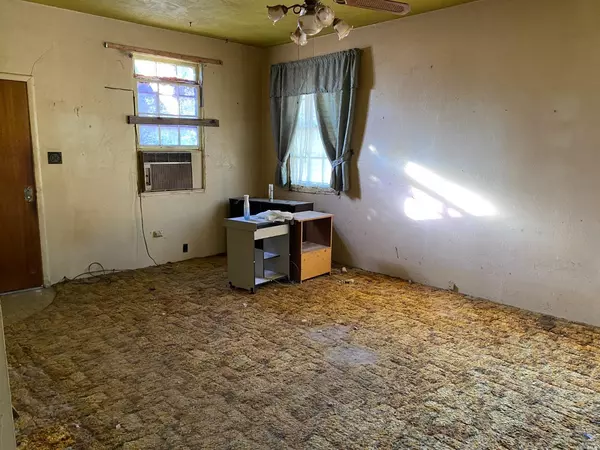 Clearlake, CA 95422,4378 Pine AVE