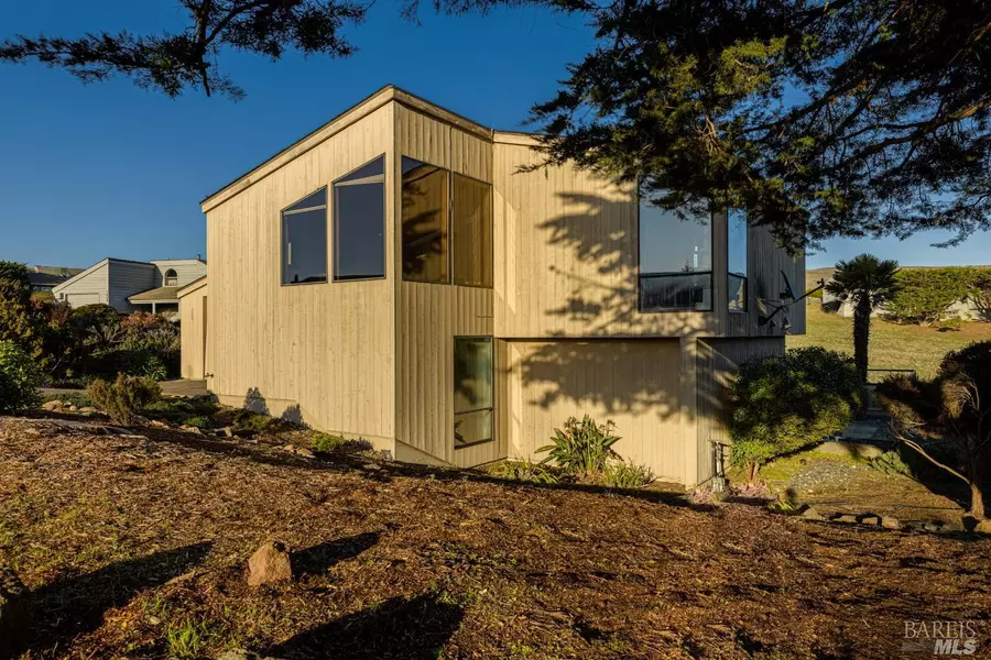 1933 Sea WAY, Bodega Bay, CA 94923