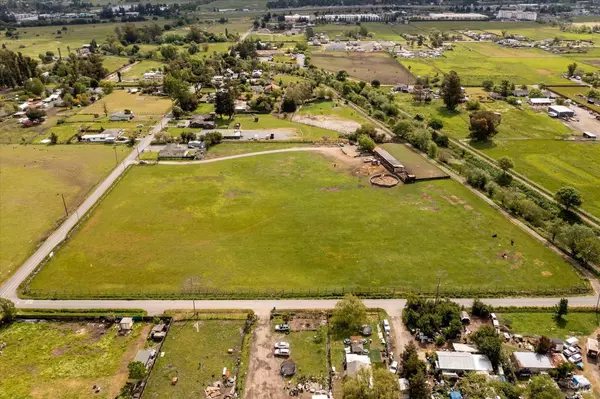 4400 Whistler AVE, Santa Rosa, CA 95407