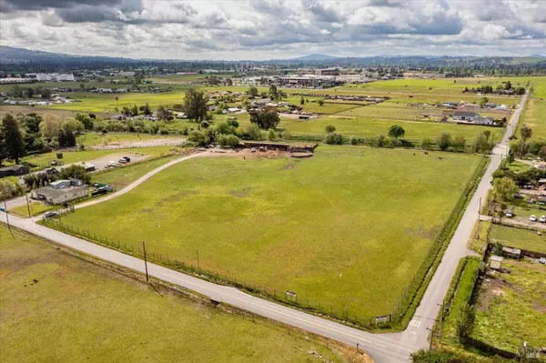 Santa Rosa, CA 95407,4400 Whistler AVE