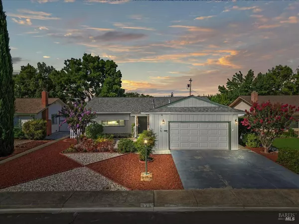 175 Carlsbad CIR,  Vacaville,  CA 95687