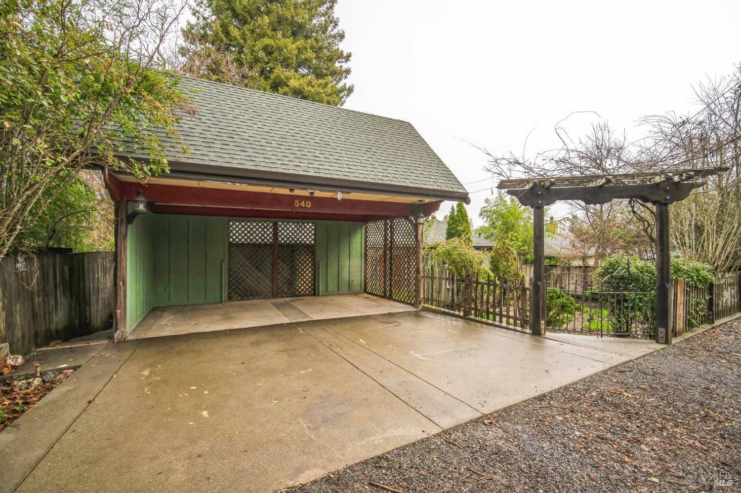 Willits, CA 95490,540 W Mendocino AVE