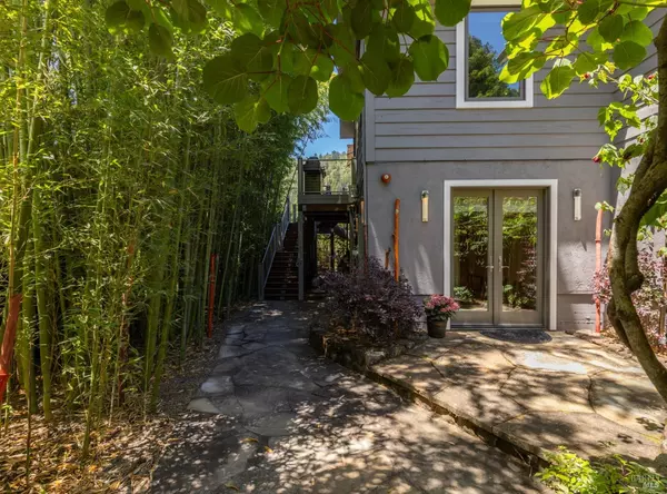 Guerneville, CA 95446,16548 Laughlin RD