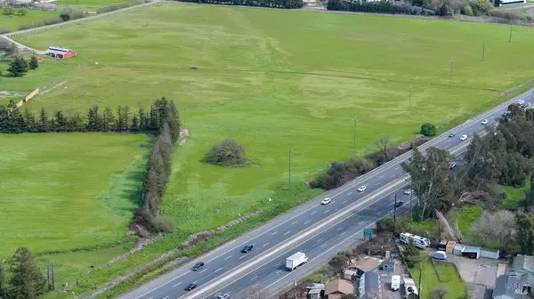 Petaluma, CA 94952,100 Orchard LN