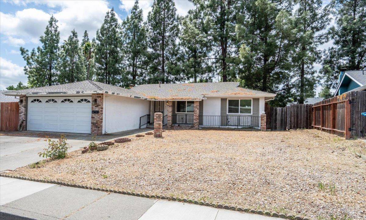 590 Silver DR, Vacaville, CA 95687