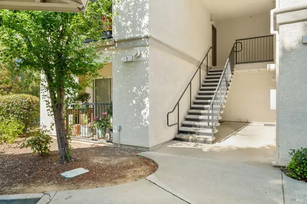 2001 Eastwood DR #1, Vacaville, CA 95687