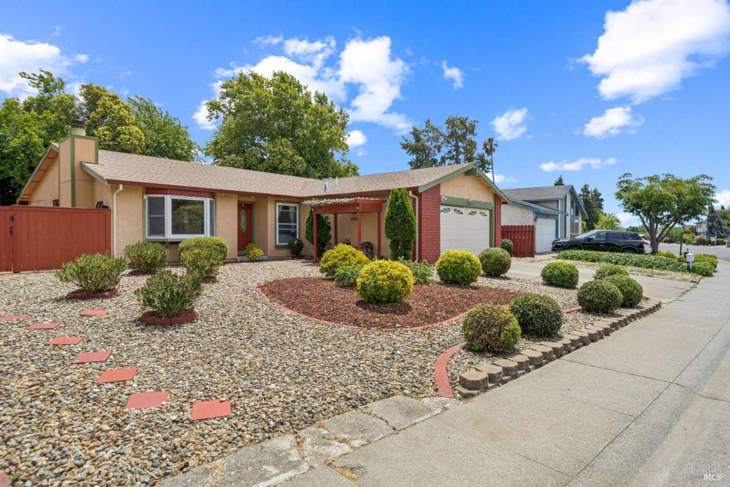 603 Woodlark DR, Suisun City, CA 94585