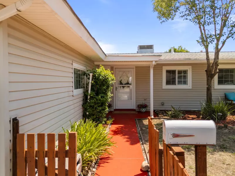 115 Myrtle ST, Vacaville, CA 95688