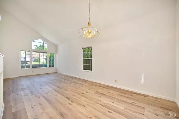 Vacaville, CA 95688,225 Lone Oak DR