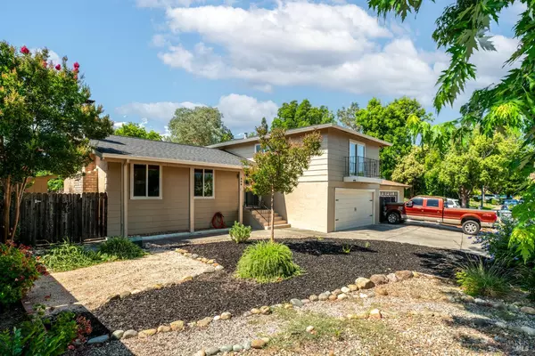 Vacaville, CA 95688,348 Evergreen DR