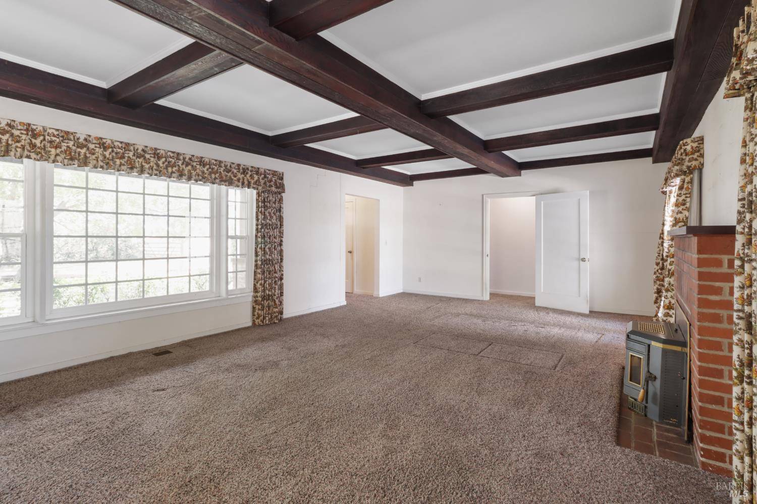 Dixon, CA 95620,6699 Hess LN