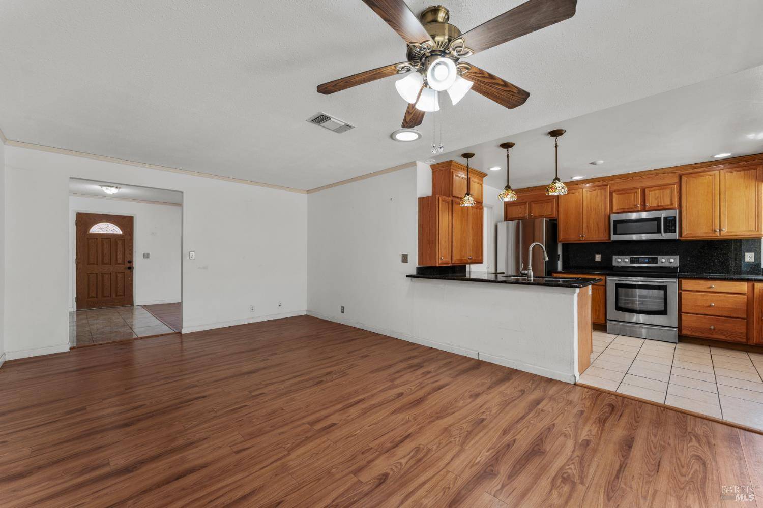 2049 Harte CT, Fairfield, CA 94533